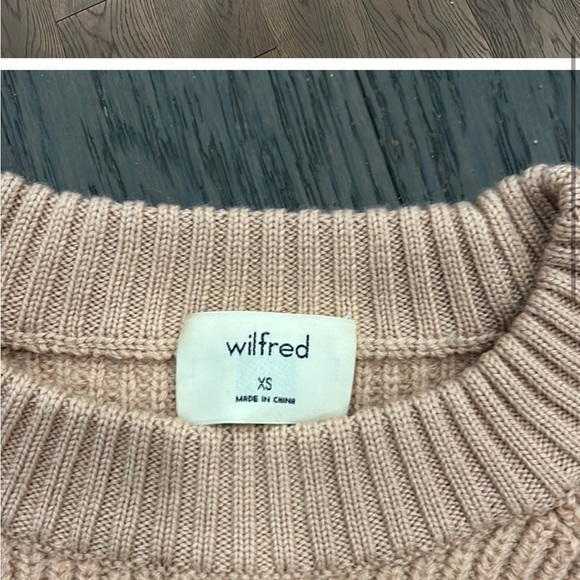 Aritzia Sardou Sweater Size XS - Picture 3 of 3
